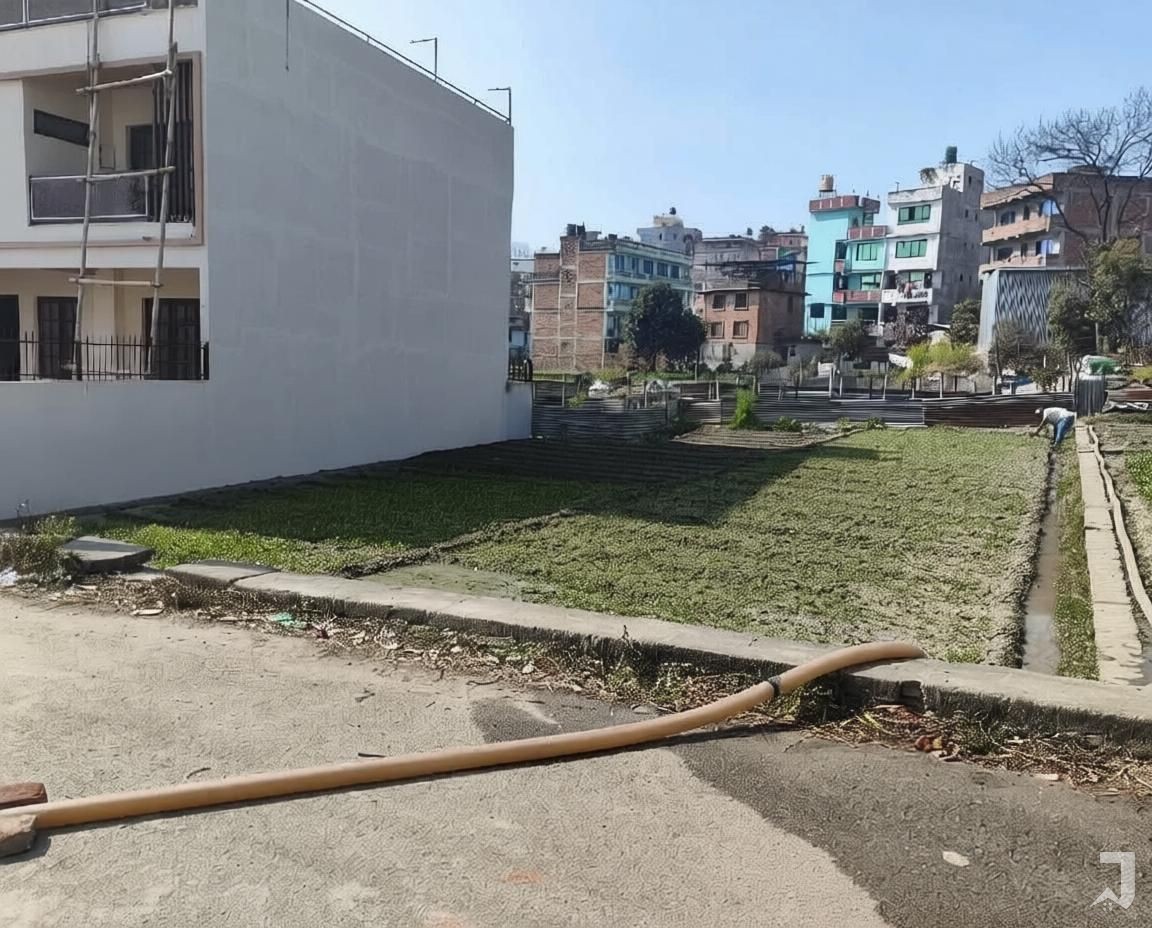 7.3 ana semi commercial land at thimi on sale
