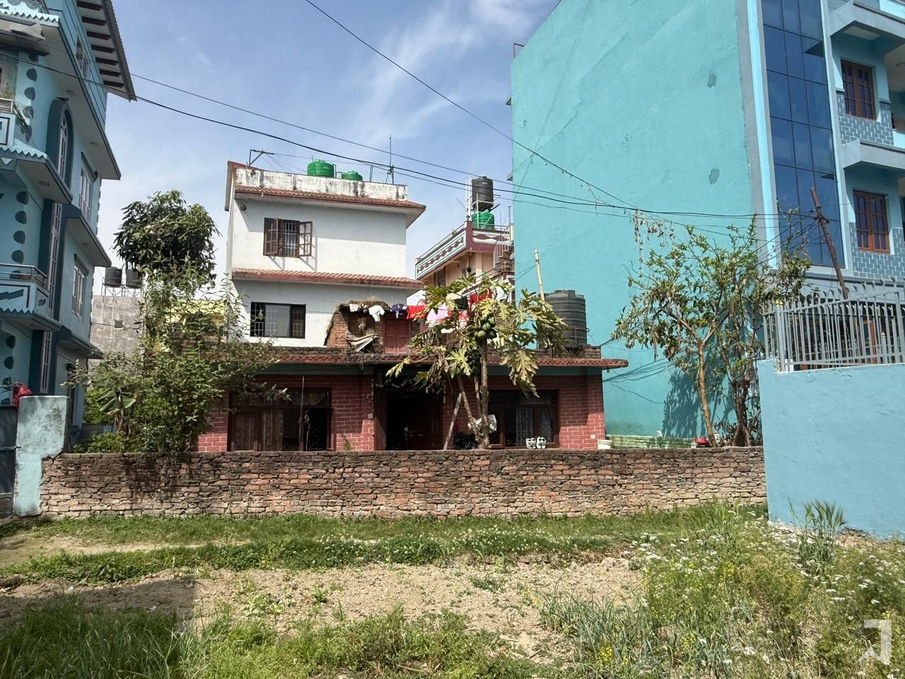 Peaceful 4+ Aana land for sale