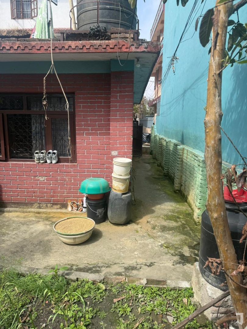 Peaceful 4+ Aana land for sale