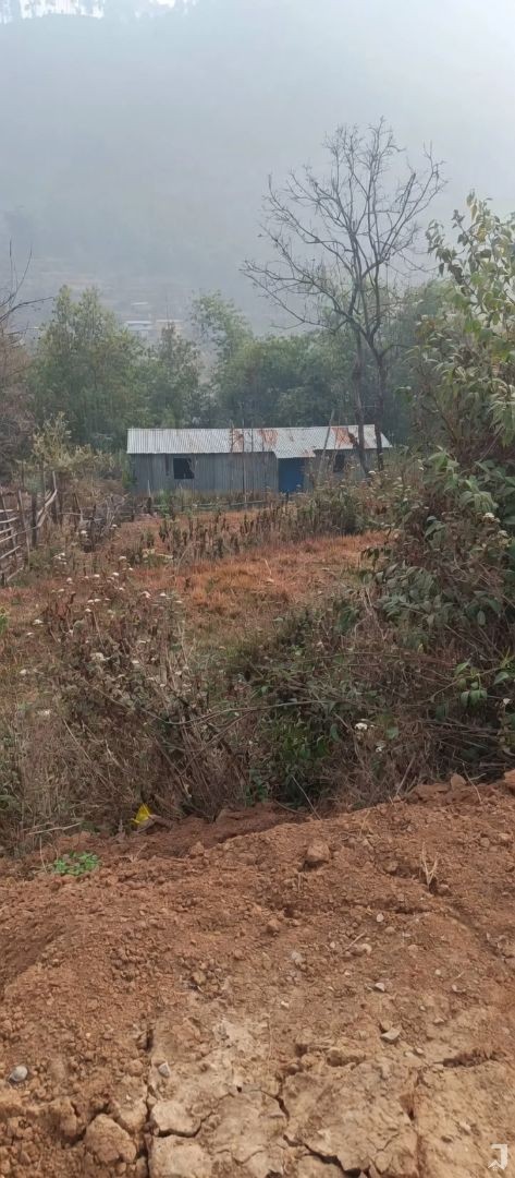 land on sale on badikhel