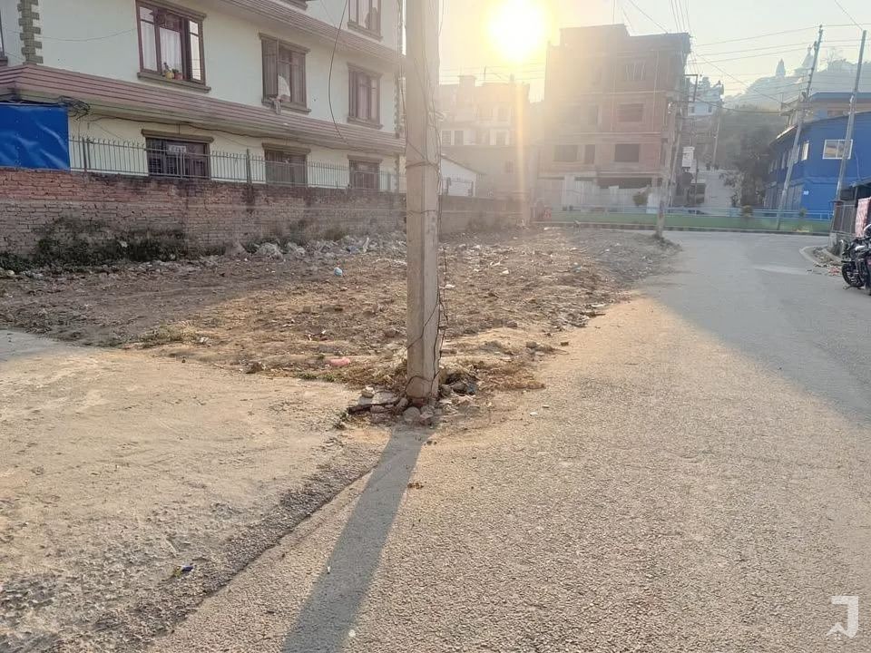 6.5 anna jagga bikrima tyo pani Chamati,ktm ma