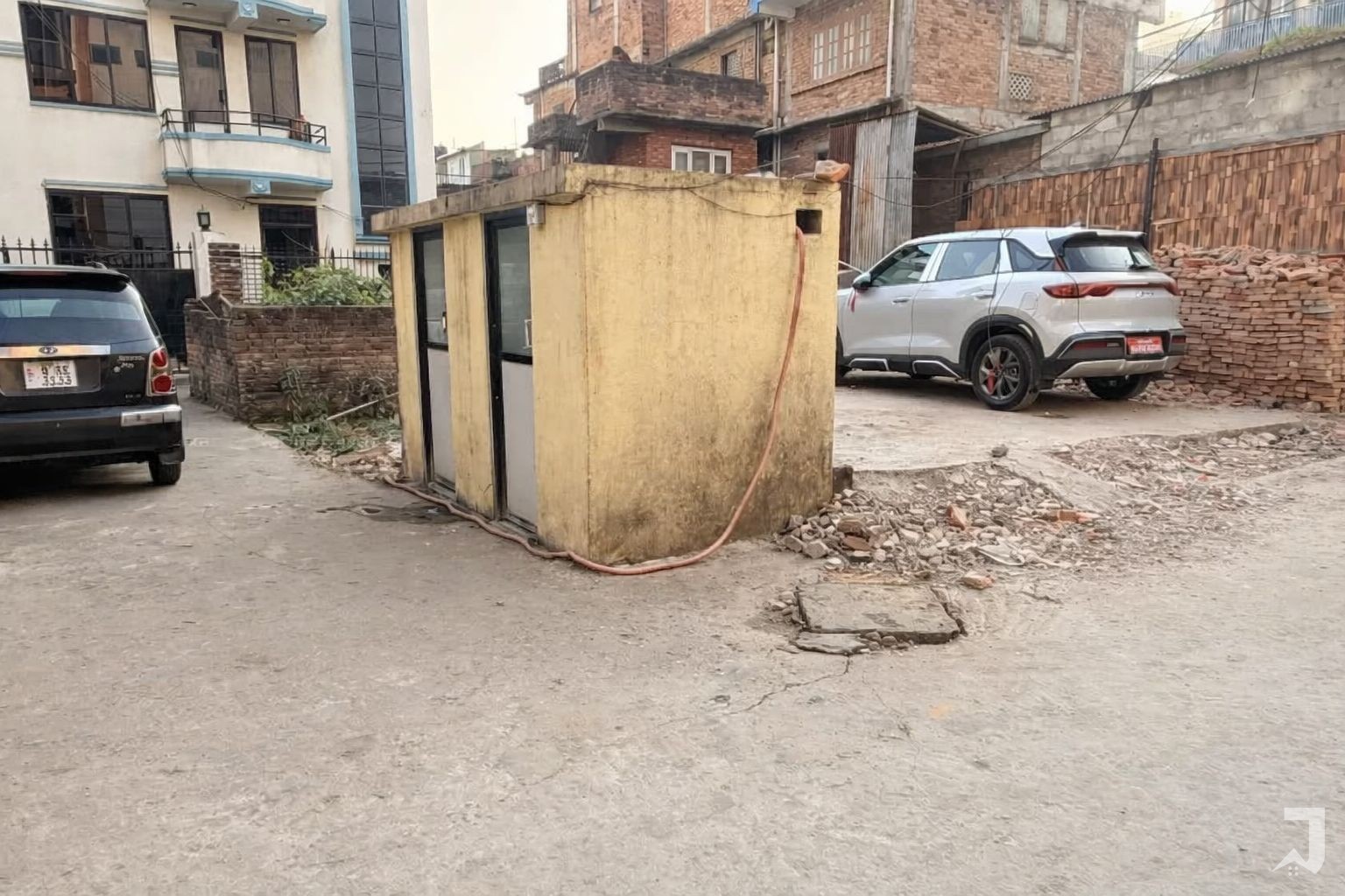 Swayambhu Marg Ma Ramro Jagga Sell Ma