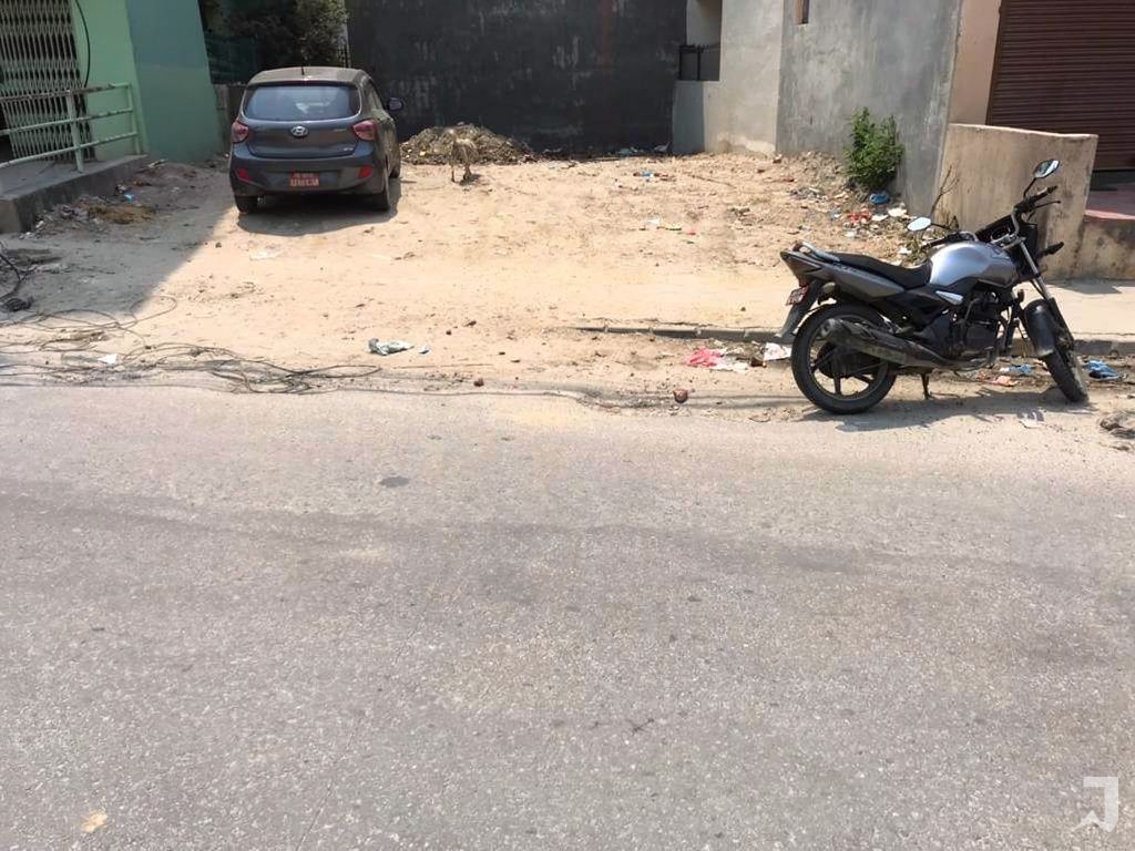 4 aana 1 paisa land for sale